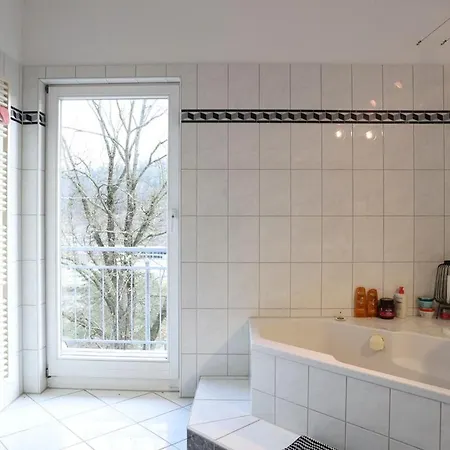 بيت للعطل Panoramic House With Garden, Fitness هورب آم نيكار